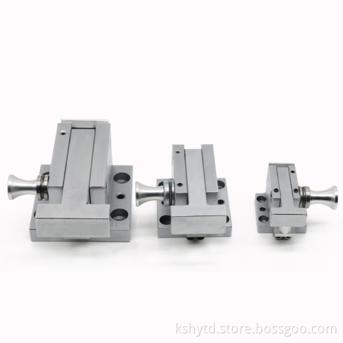 Automobile Fixture Turnover Mechanism